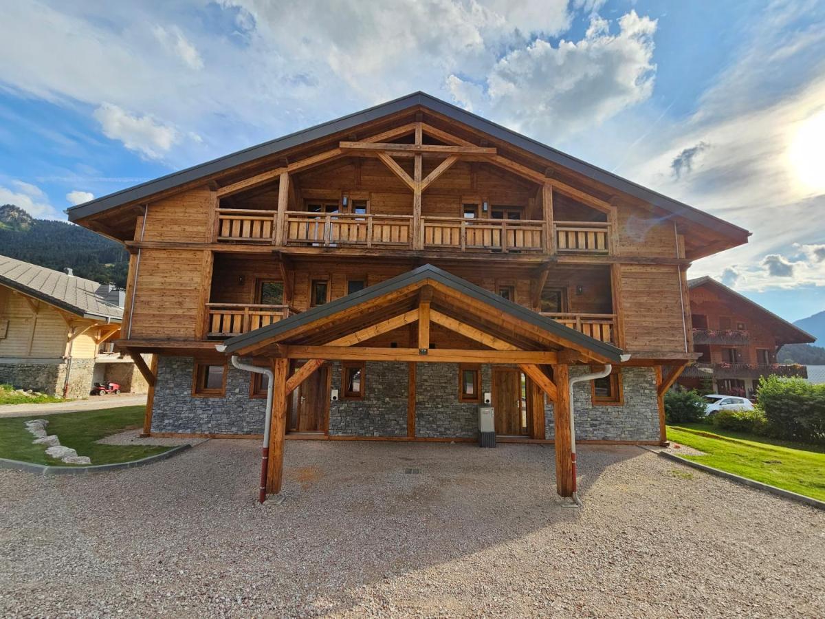 Demi-Chalet Vadel La Panthiaz 15 Pers 5 Chambres Abondance Exteriér fotografie