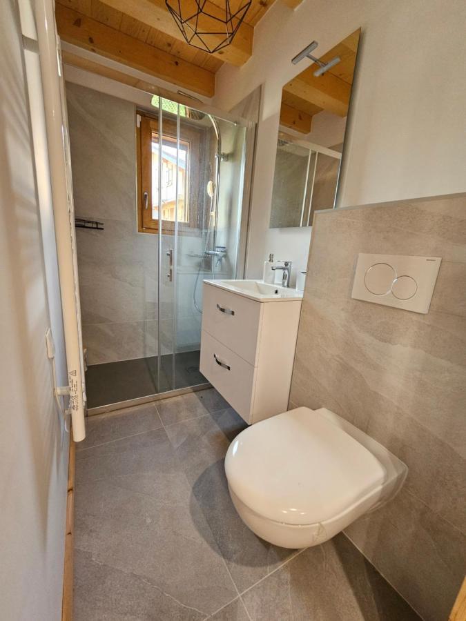 Demi-Chalet Vadel La Panthiaz 15 Pers 5 Chambres Abondance Exteriér fotografie