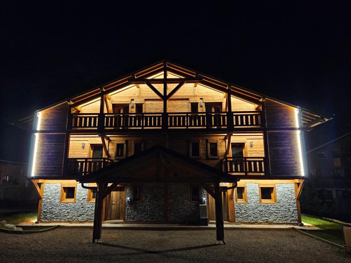 Demi-Chalet Vadel La Panthiaz 15 Pers 5 Chambres Abondance Exteriér fotografie